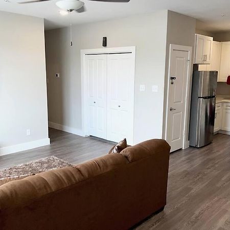 Welcome To Our Spacious 2-Bedroom 2-Bathroom Located In The City Of Houston, Texas! Exterior photo