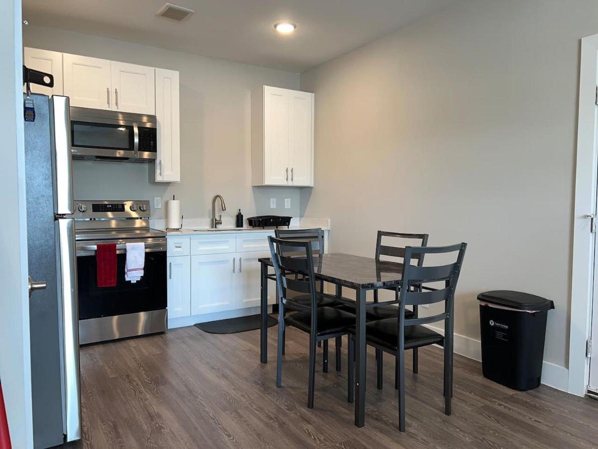 Welcome To Our Spacious 2-Bedroom 2-Bathroom Located In The City Of Houston, Texas! Exterior photo